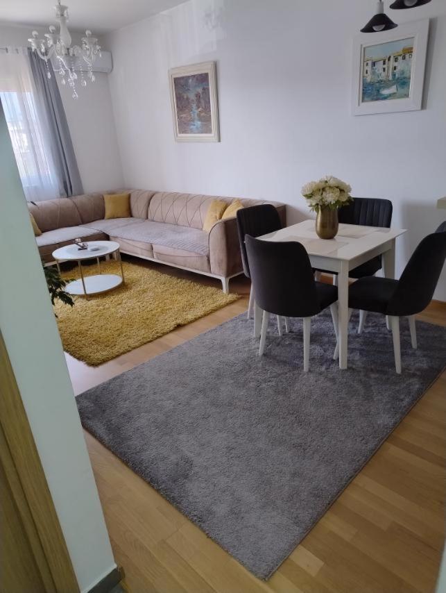 Lovely Apartment - Ljupki Stan Podgorica Eksteriør bilde